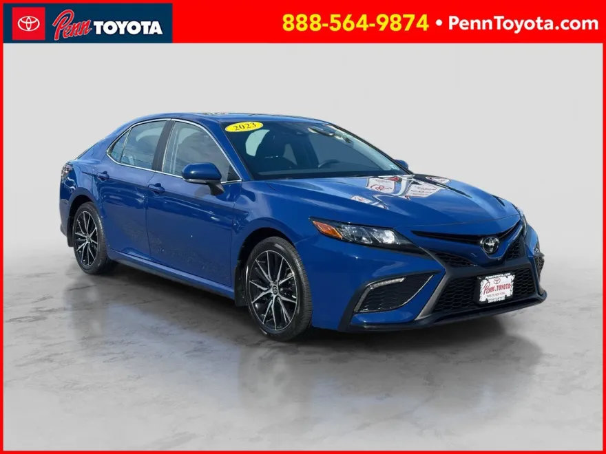 2023 Toyota Camry SE photo 1