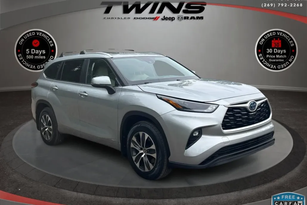 2023 Toyota Highlander Hybrid XLE photo 1