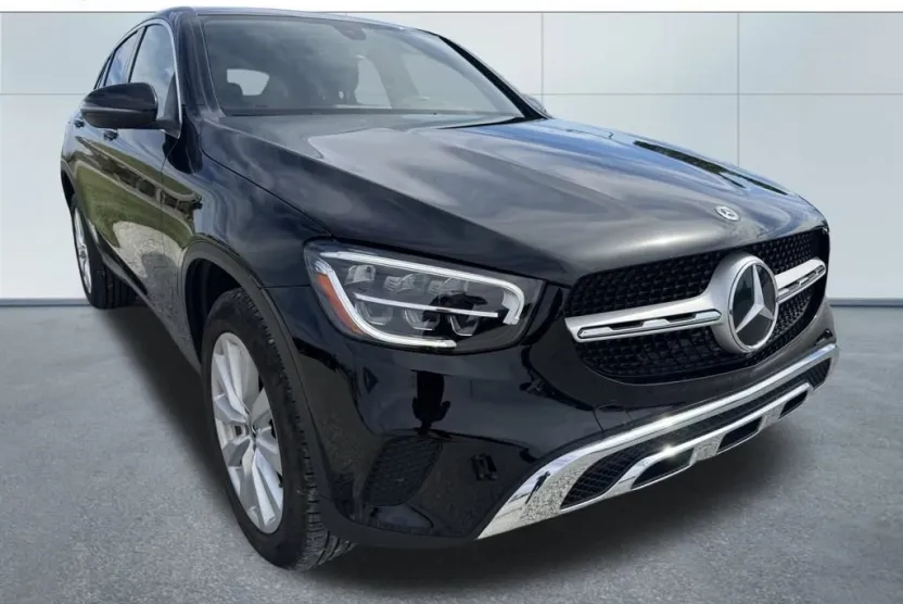 2020 Mercedes Benz GLC 300 photo 1
