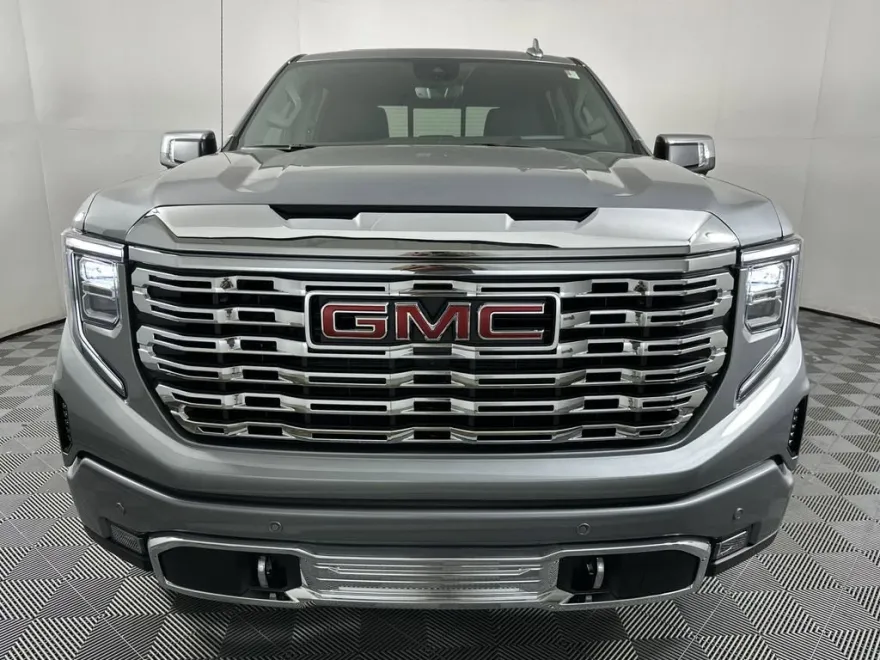 2025 Gmc Sierra 1500 Denali photo 1