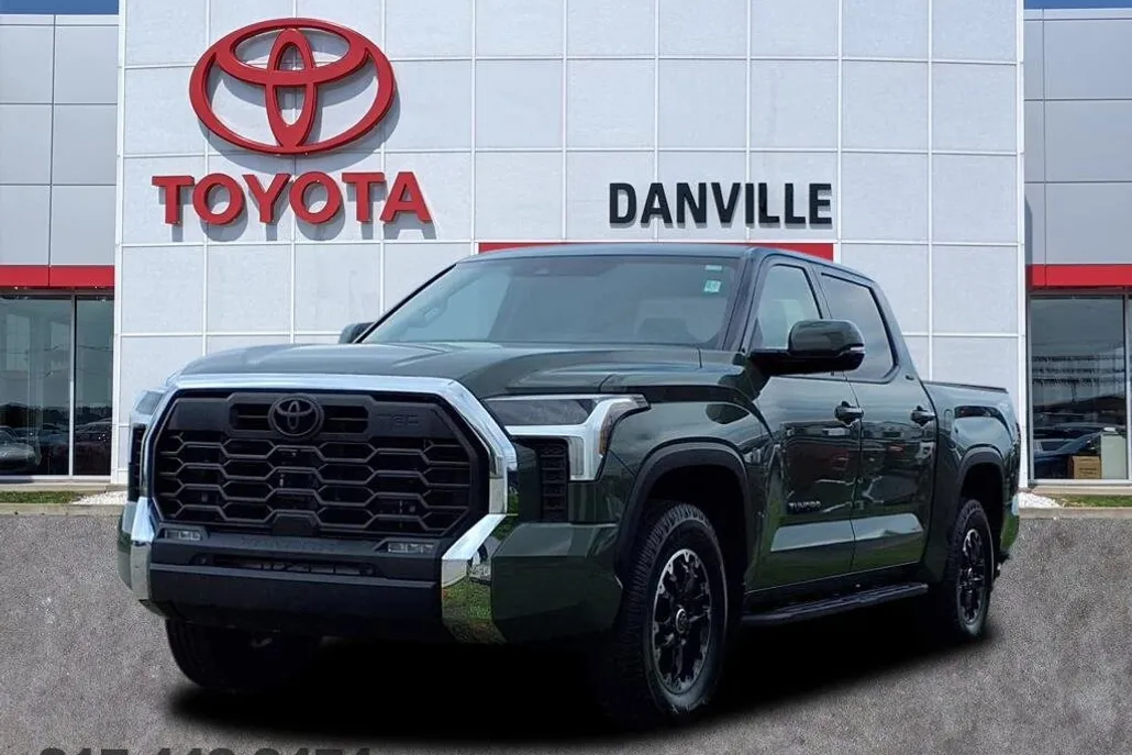 2023 Toyota Tundra SR5 photo 1