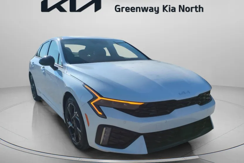 2026 Kia K5 GT-Line photo 1