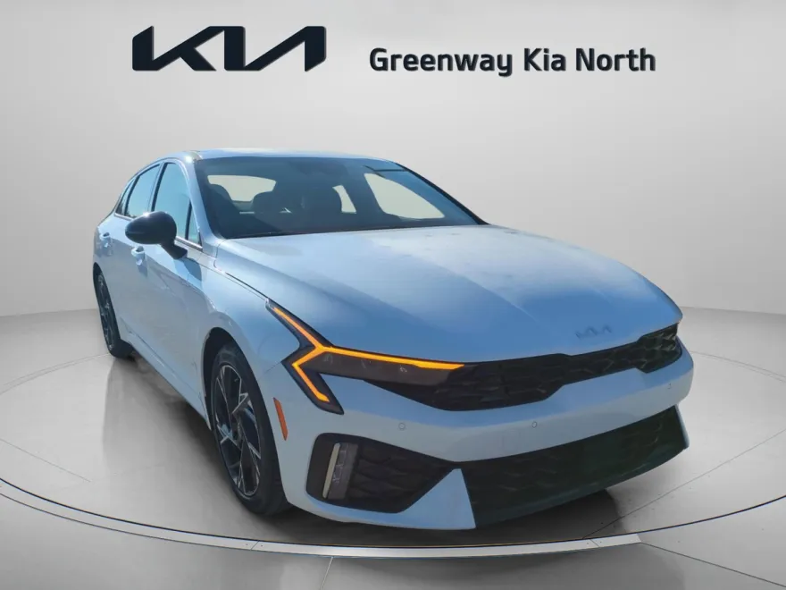 2026 Kia K5 GT-Line photo 1