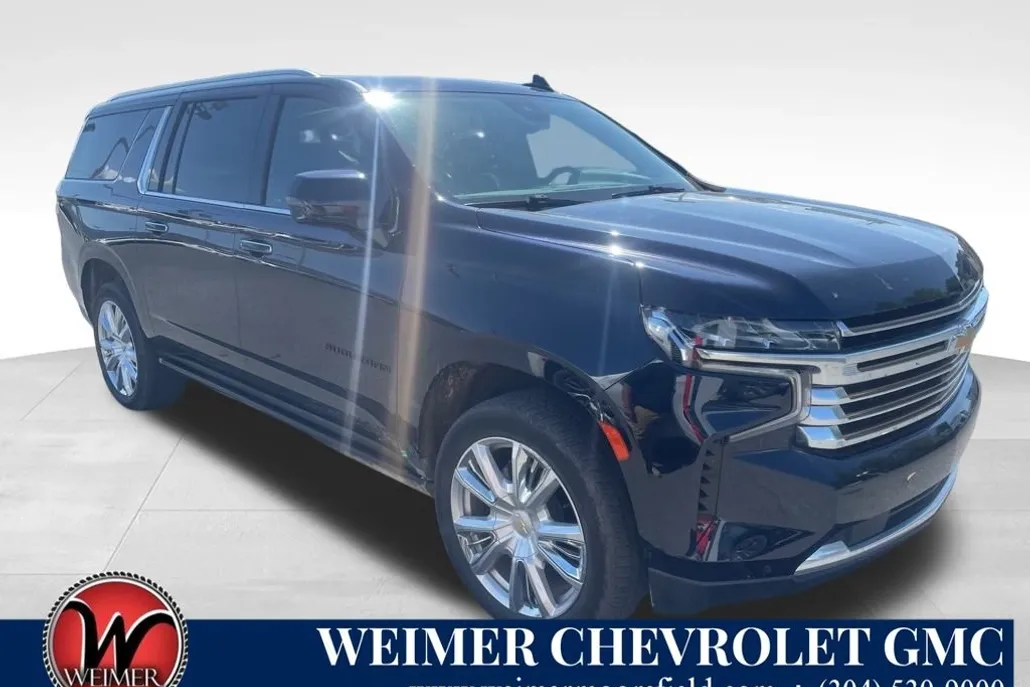 2023 Chevrolet Suburban High Country photo 1