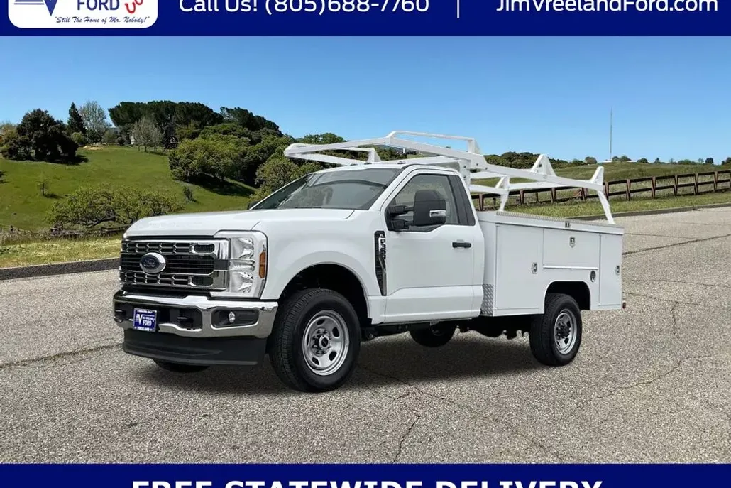 2025 Ford F-350 photo 1