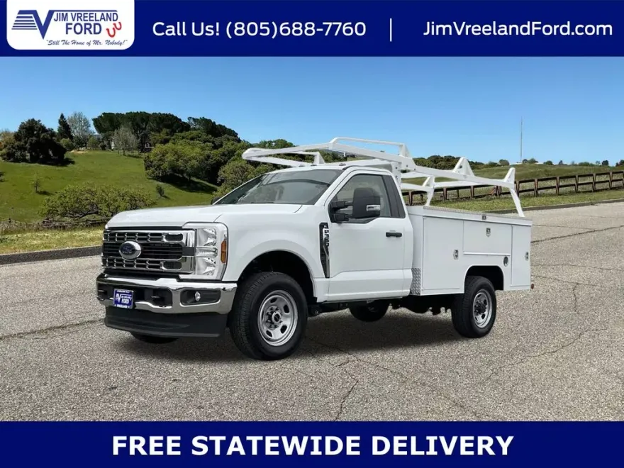 2025 Ford F-350 photo 1