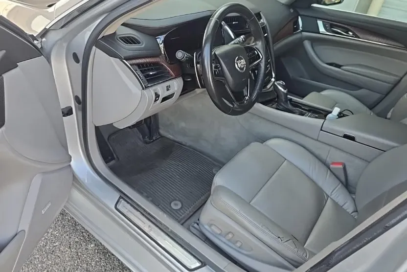 2014 Cadillac CTS Sedan photo 1