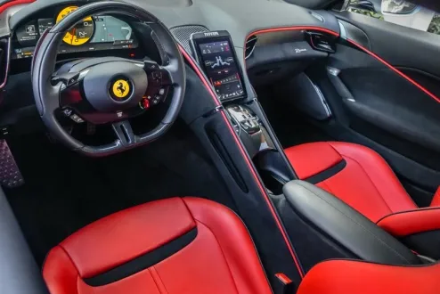 2021 Ferrari Roma photo 2