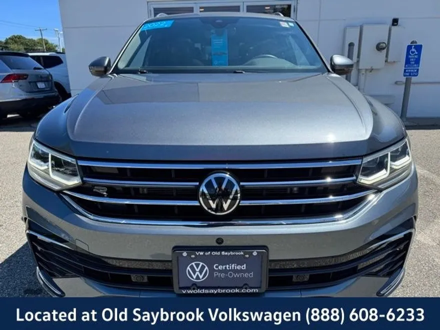 2022 Volkswagen Tiguan SEL Premium R-Line photo 1