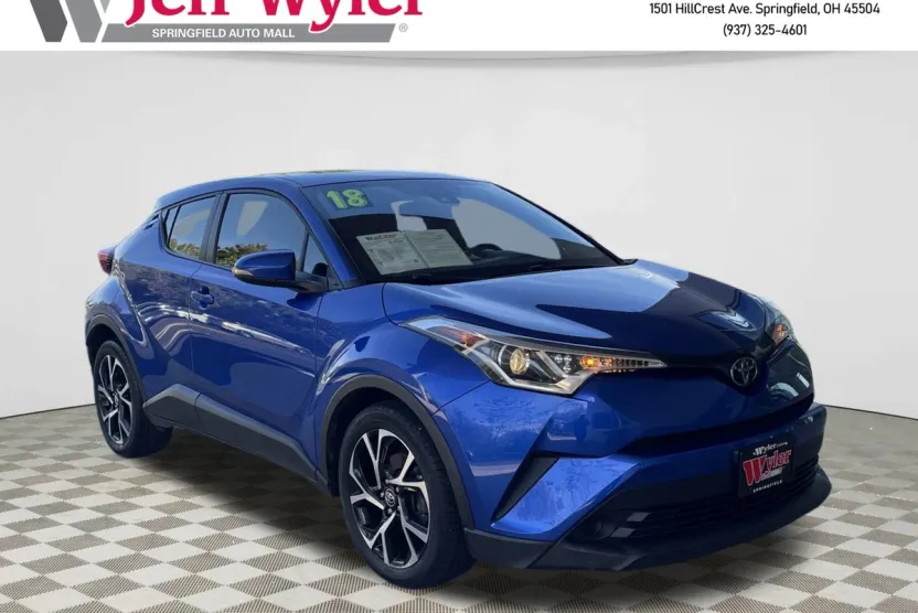 2018 Toyota C-HR XLE photo 1