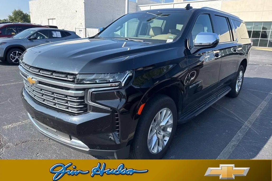 2024 Chevrolet Suburban Premier photo 1