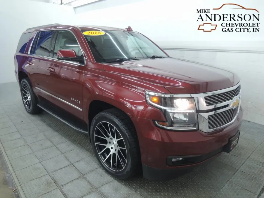 2018 Chevrolet Tahoe LT photo 1
