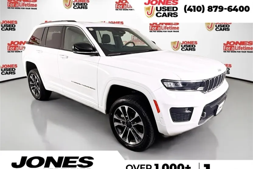 2023 Jeep Grand Cherokee Overland photo 1