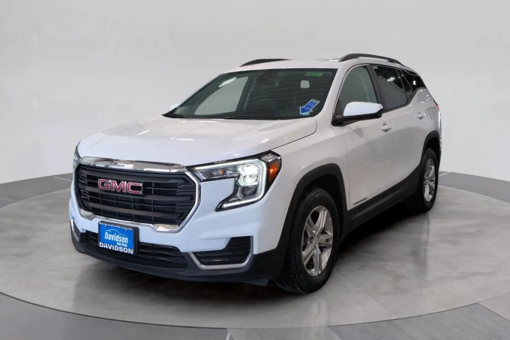 2022 Gmc Terrain SLE photo 1