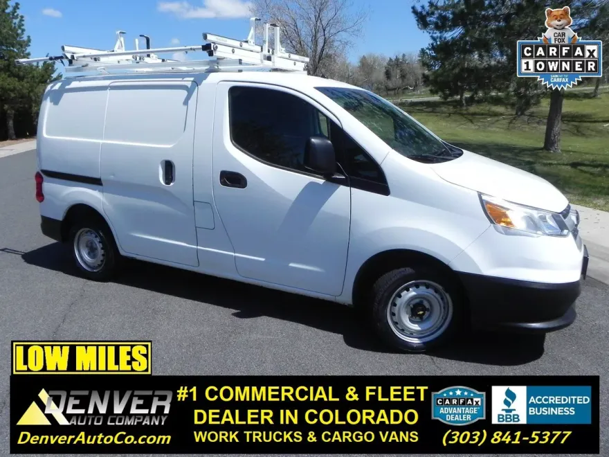 2015 Chevrolet Express Cargo LS photo 1
