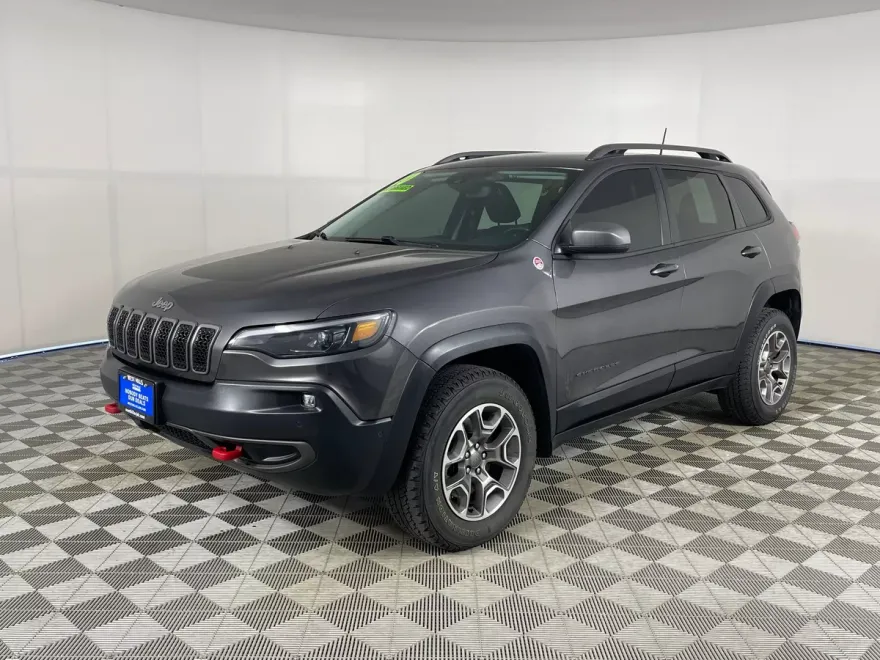 2020 Jeep Cherokee Trailhawk photo 1