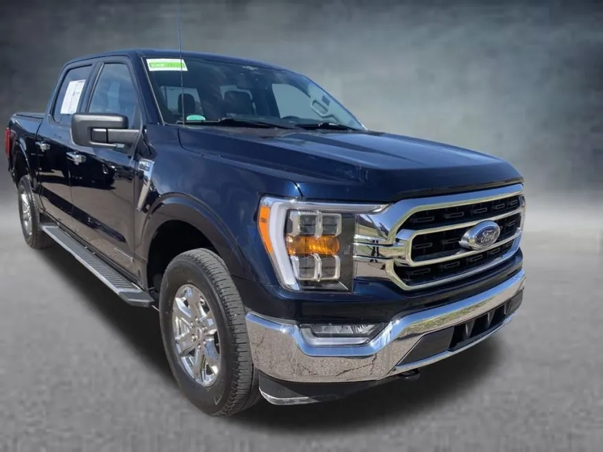 2023 Ford F-150 XLT photo 1