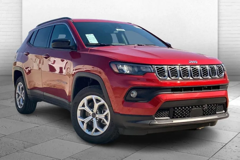 2025 Jeep Compass Latitude photo 1