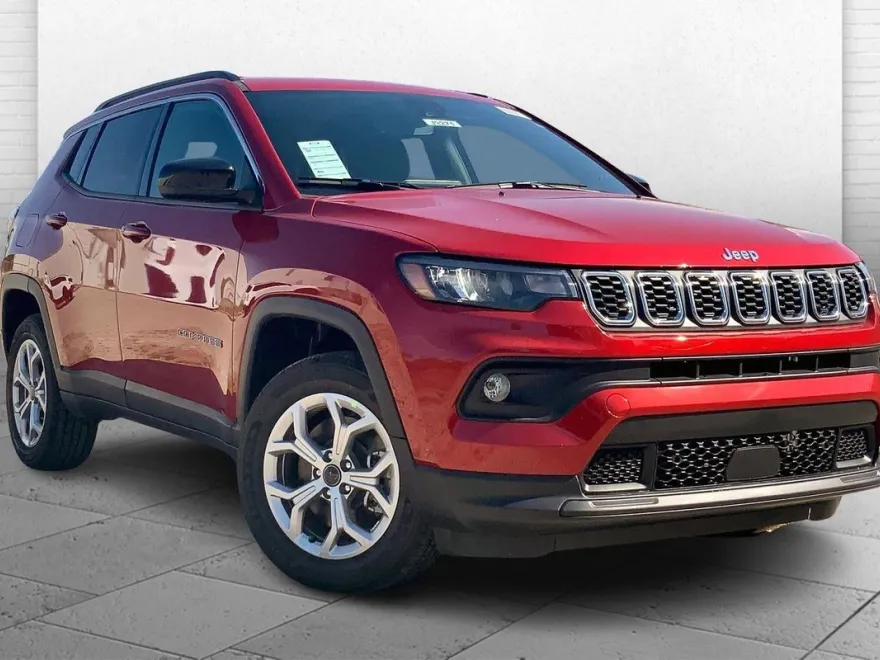 2025 Jeep Compass Latitude photo 1
