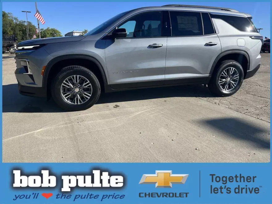 2026 Chevrolet Traverse photo 1