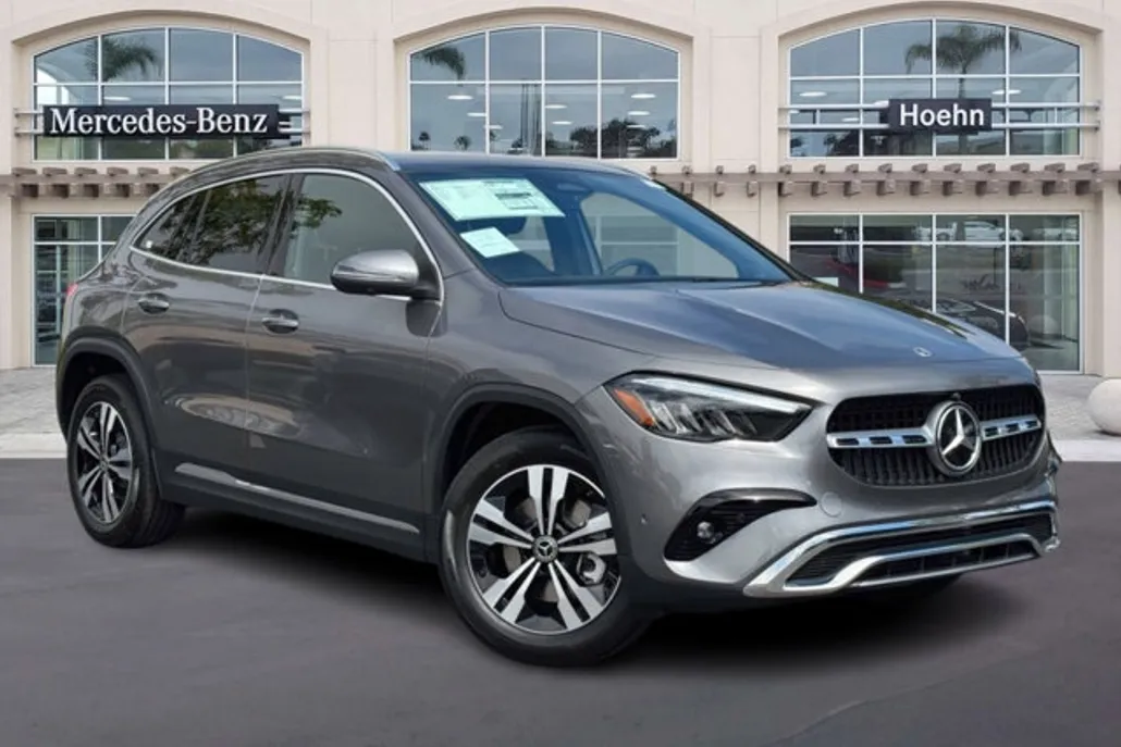 2026 Mercedes Benz GLA 250 photo 1