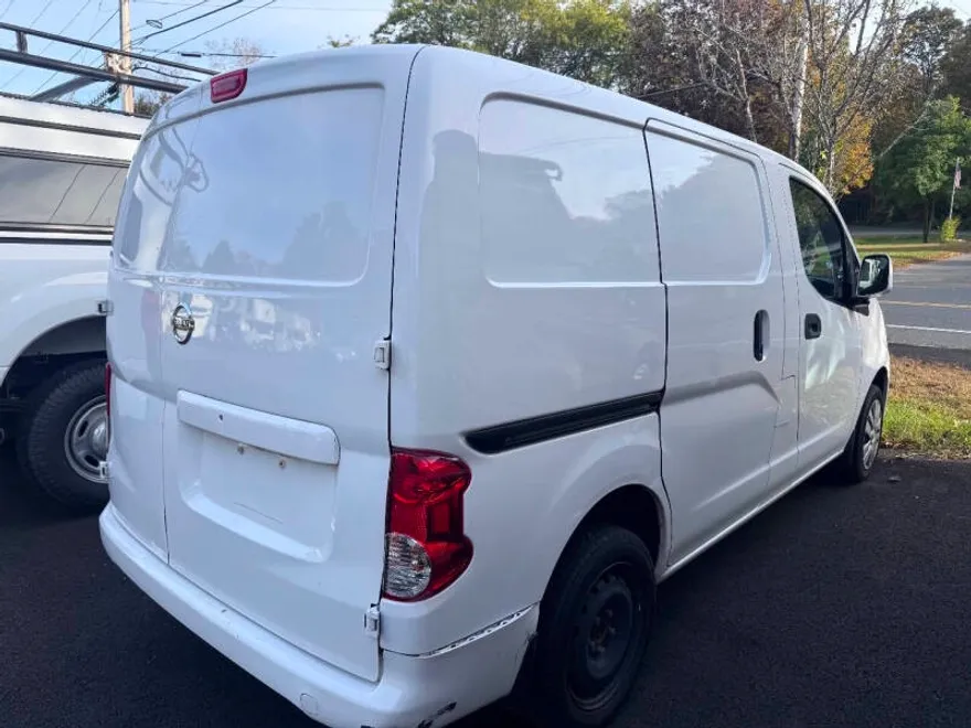 2020 Nissan NV200 SV photo 1