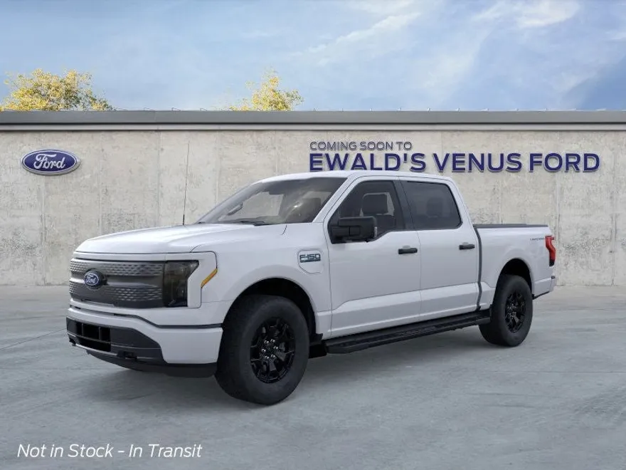 2025 Ford F-150 Lightning XLT photo 1