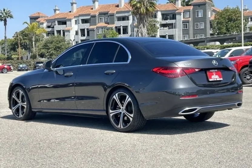 2022 Mercedes Benz C 300 Sedan photo 1