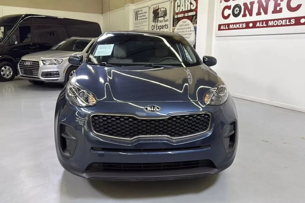 2017 Kia Sportage LX photo 1