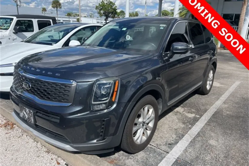 2020 Kia Telluride LX photo 1