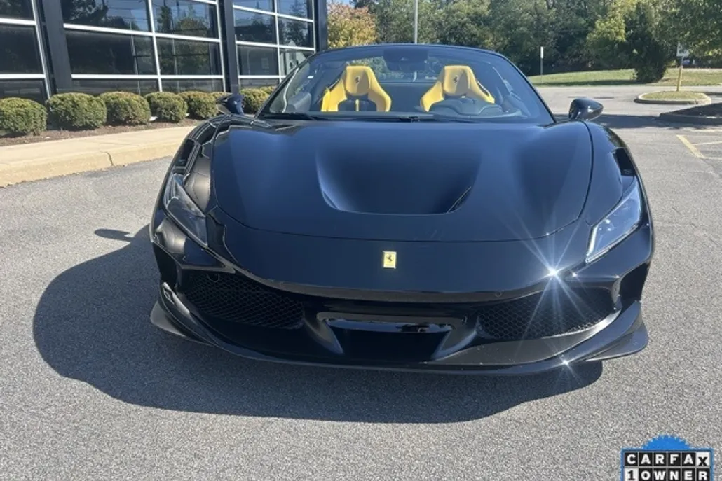 2023 Ferrari F8 Spider Base photo 1