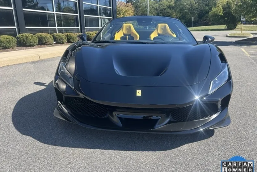 2023 Ferrari F8 Spider Base photo 1