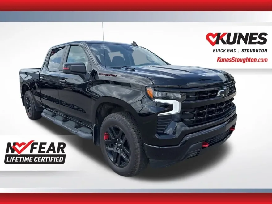 2024 Chevrolet Silverado 1500 RST photo 1