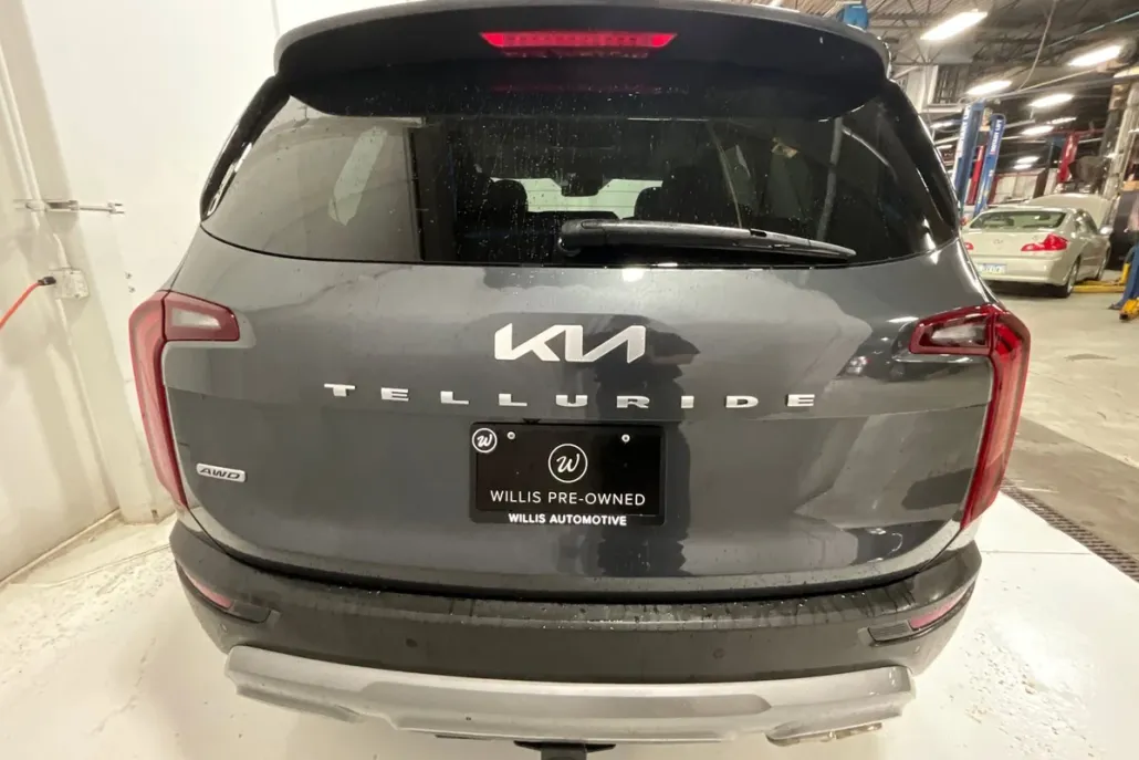 2022 Kia Telluride SX photo 1