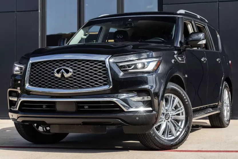 2020 Infiniti QX80 Luxe photo 1