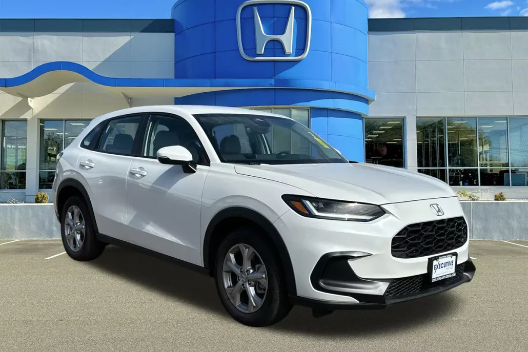 2025 Honda HR-V LX photo 1