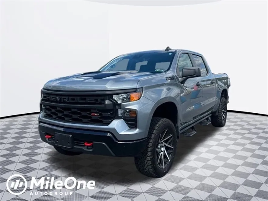 2023 Chevrolet Silverado 1500 Custom Trail Boss photo 1