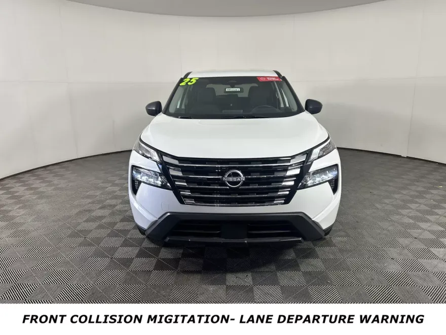 2025 Nissan Rogue AWD S photo 1