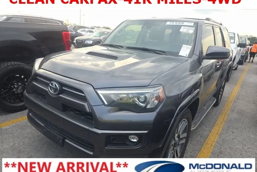 2023 Toyota 4Runner TRD Sport photo 1
