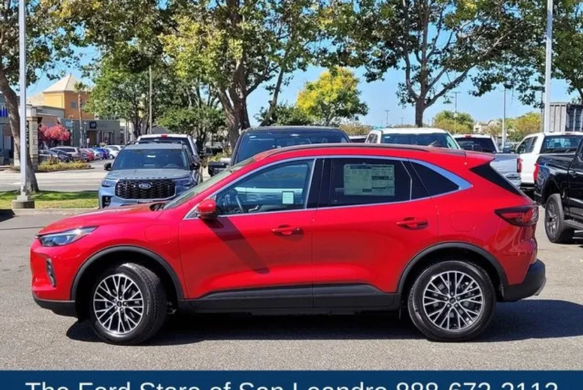 2025 Ford Escape Plug-In Hybrid photo 1