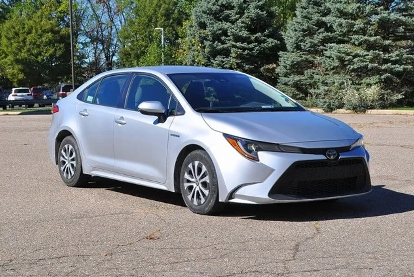 2020 Toyota Corolla Hybrid LE photo 1