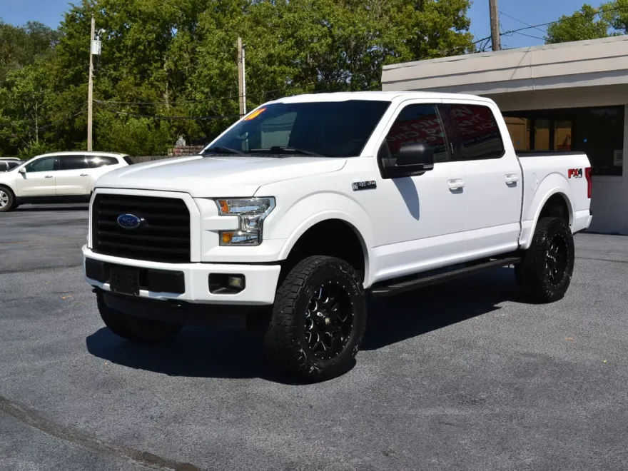 2016 Ford F-150 FX4 photo 1