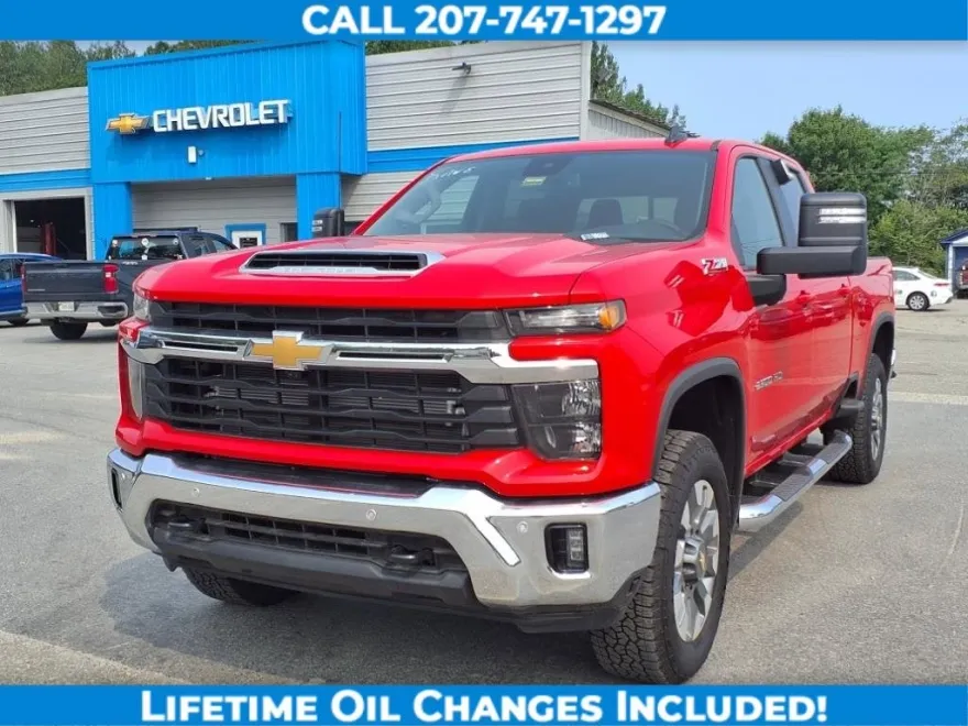 2025 Chevrolet Silverado 2500HD LT photo 1