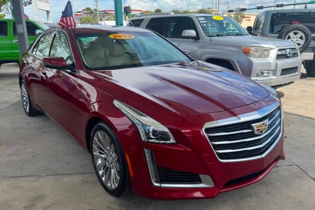2015 Cadillac CTS Luxury photo 1