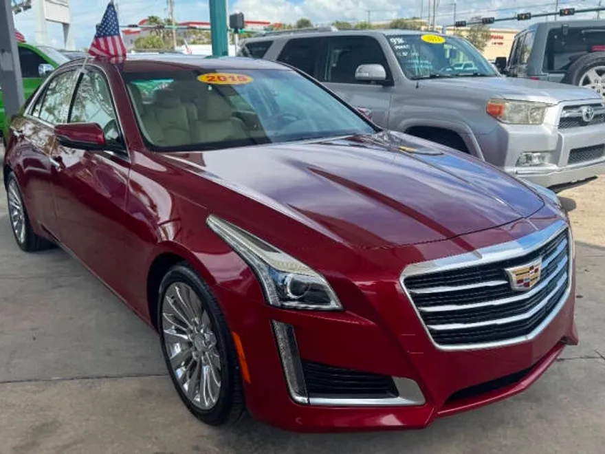 2015 Cadillac CTS Luxury photo 1