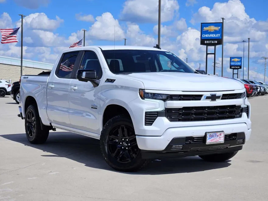 2026 Chevrolet Silverado 1500 RST photo 1
