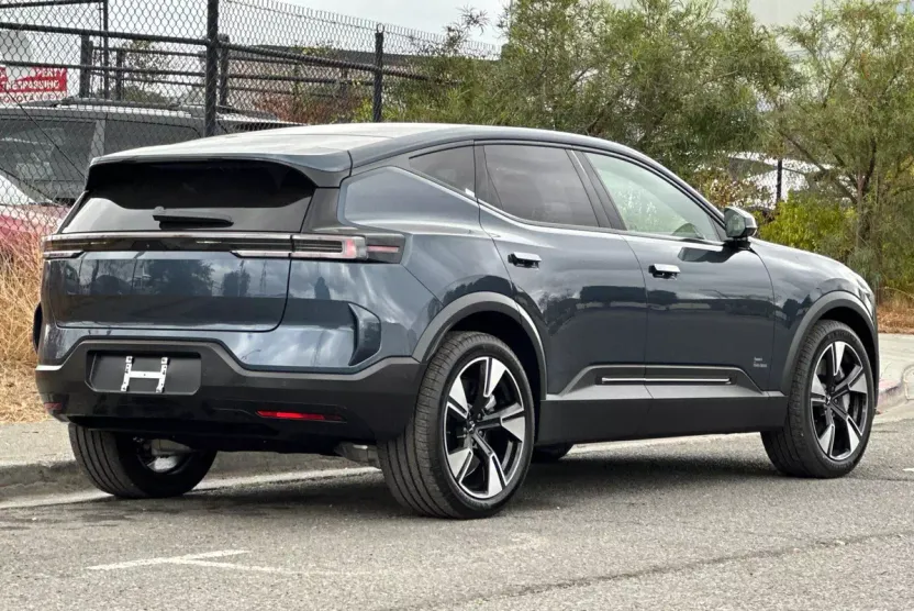 2025 Polestar Polestar 3 photo 1