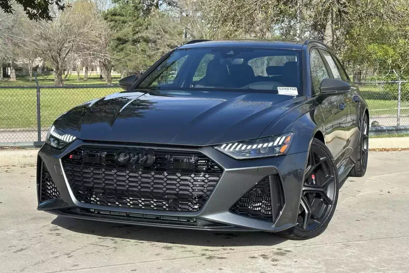 2025 Audi RS 6 Avant Performance photo 1