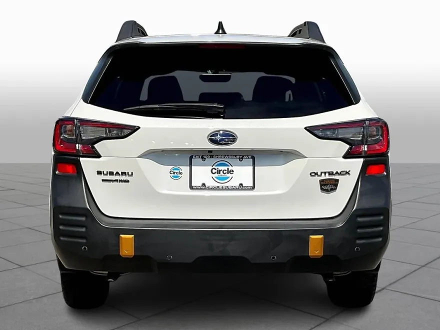 2022 Subaru Outback Wilderness photo 1