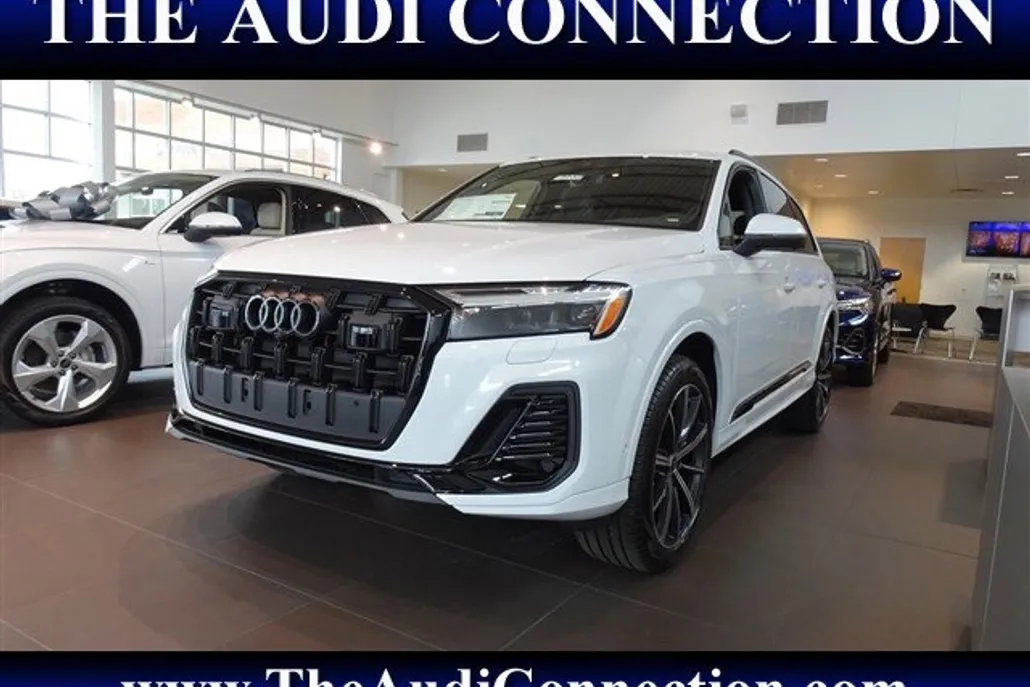 2025 Audi Q7 Premium Plus photo 1